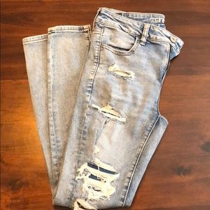American Eagle distressed jeans 8